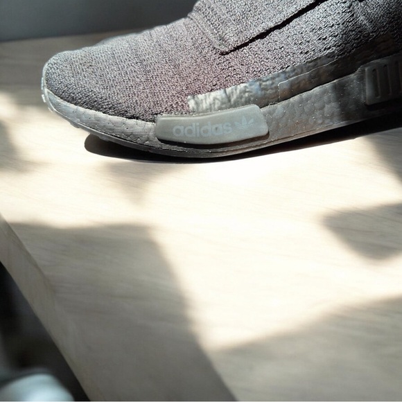 Adidas x Gore-Tex NMD triple blacks - Picture 6 of 9